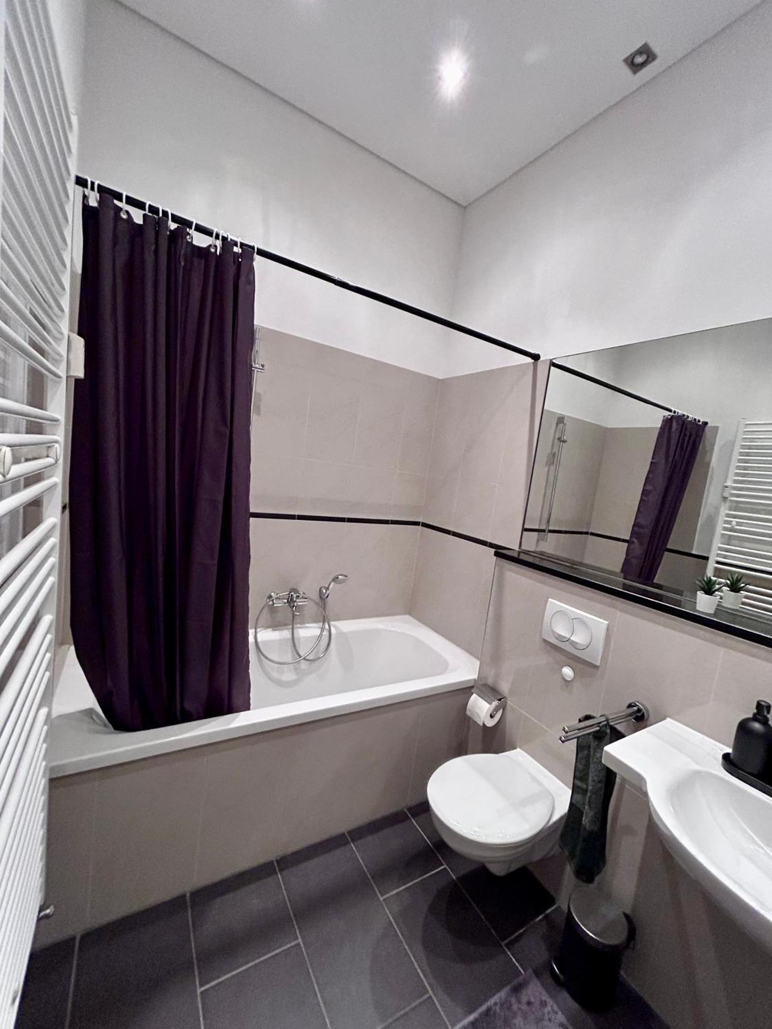 Modernes Apartment Im Sueden Leipzigs ภายนอก รูปภาพ